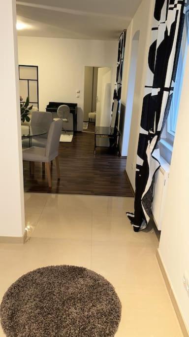 Apartment Gemuetliche Mit Balkon In