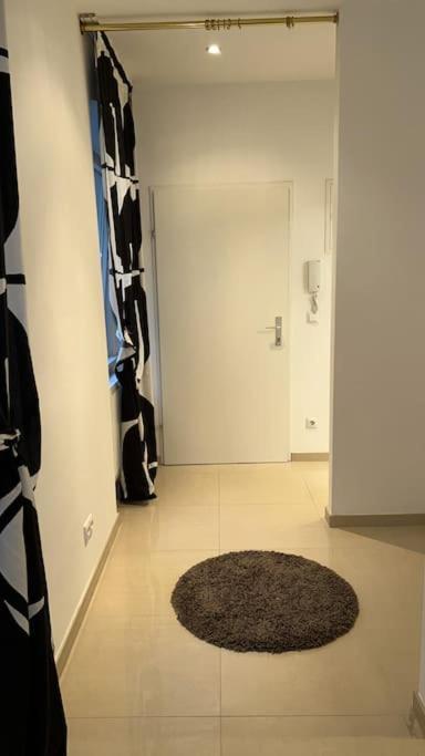 Gemuetliche Mit Balkon In Apartment *
