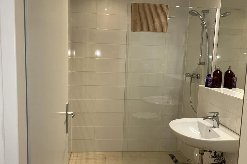 Apartment Gemuetliche Mit Balkon In